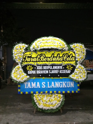 Papan Bunga Duka di Karangtalun
